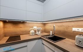 Apartamenty BlueSky - Nad Łomnicą 2B - blisko dworca PKP, centrum Karpacza i sklepów, w zielonej okolicy